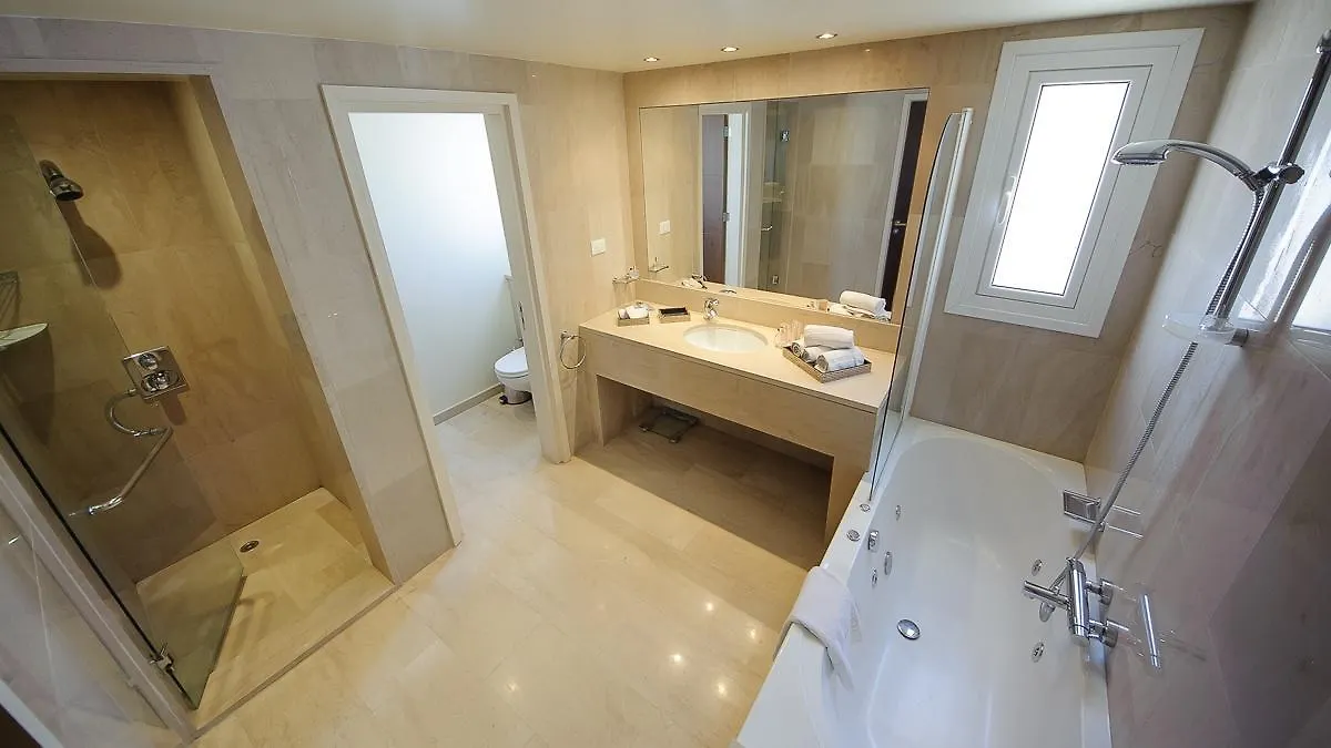 Luxury Bay View Villa 28 Right On The Beach Protaras 0*,  Cyprus